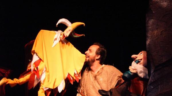 iasi artisti din opt tari au animat copii si tineri