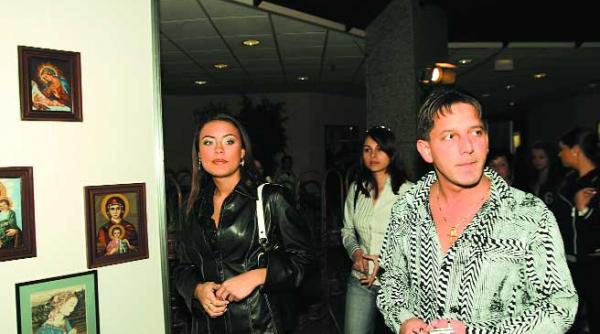 avem di tati groapa cu candidati