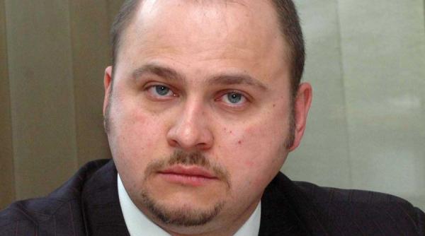 manipulare unde e salariul de 50 000 de euro