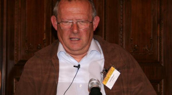 adam michnik unul dintre parintii solidaritatii lustratia transformata in arma politica