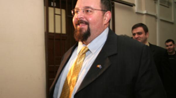 piedone l a destituit pe directorul politiei comunitare