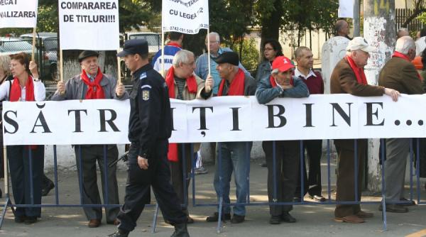 protest pichet la cotroceni pentru legea voiculescu