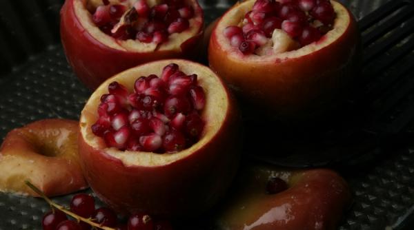 mere coapte cu rodie