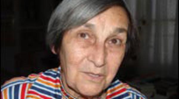 doina cornea pleaca sa se trateze in franta