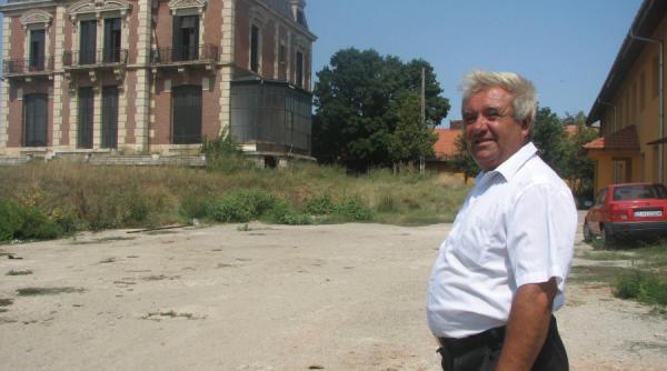 boier plesa ce ai facut un castel unic in trecut o simpla piatra in prezent