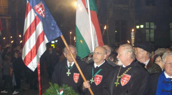 basescu mana n mana cu autonomistii si revizionistii maghiari