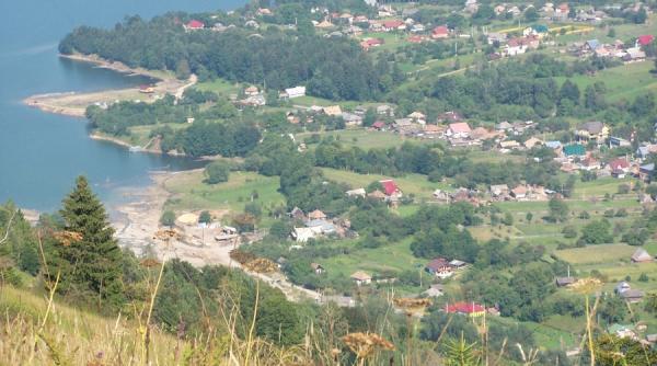 parcul national ceahlau coafat cu gatere