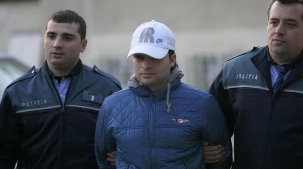 tweety interzis pe stadioane pana in 2013