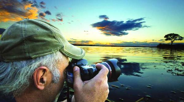 agentul cia cu talpa rupta i