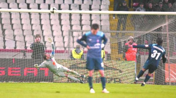 dinamo otelul 1 0 trei puncte din nimic