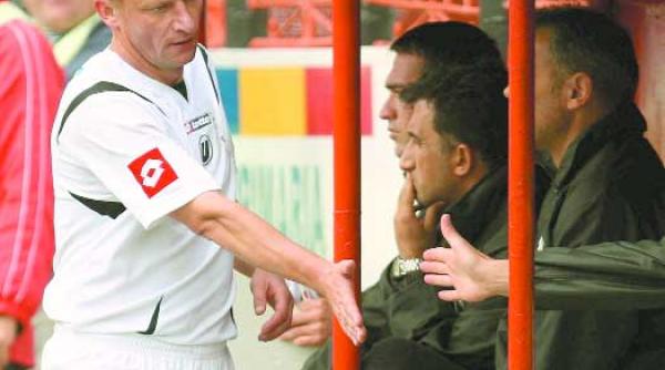 dorinel la steaua gigi ma voi baga mereu