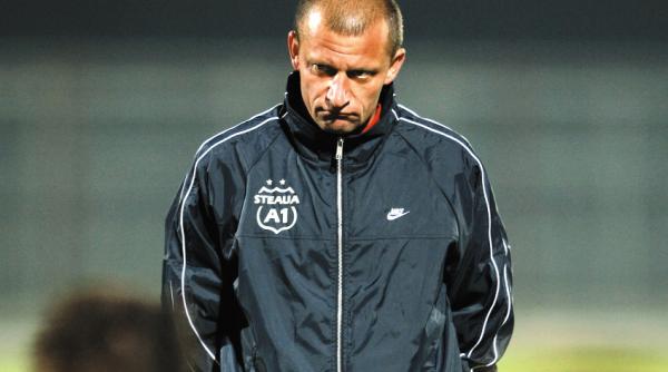 dinamo steaua 9679 dorinel poate rata debutul din groapa