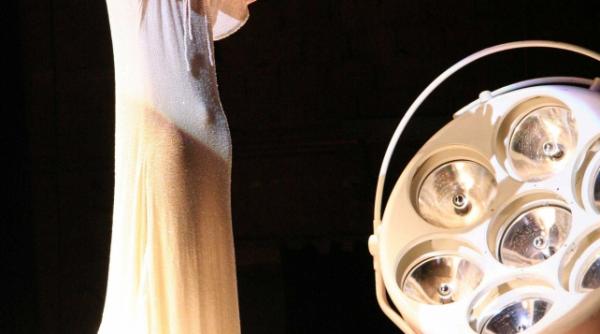 fnt icirc ncepe sarbatoarea teatrului