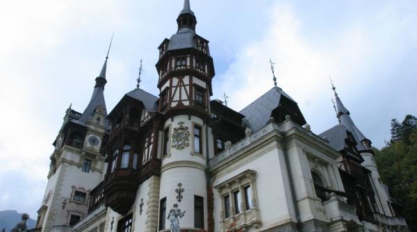 castelul peles inchis
