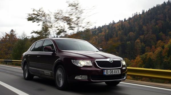skoda superb simpla si superba