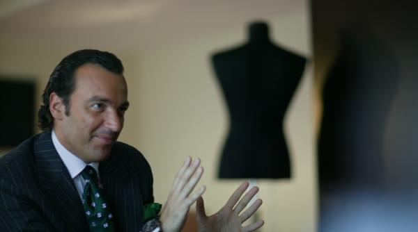 croitorul celor bogati foarfeca ata ac si lux la bucuresti