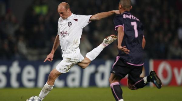 cfr cluj bordeaux 9679 la un pas de miracol