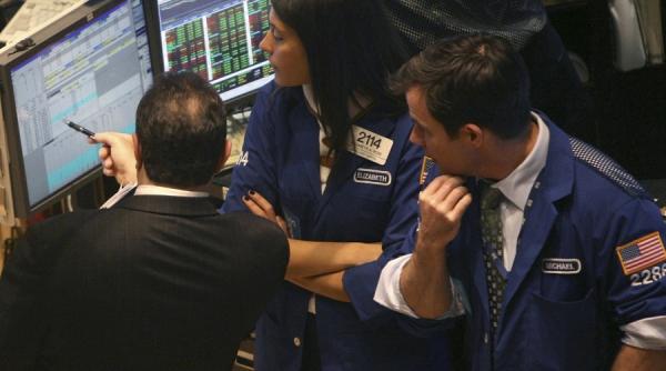 analiza economia lui obama vs economia lui mccain