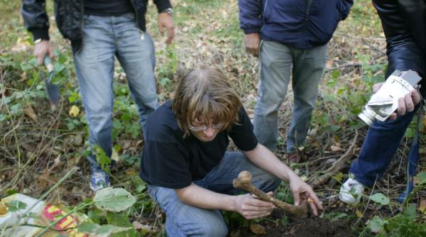misterele de la caciulati scheletele din dulapul autoritatilor