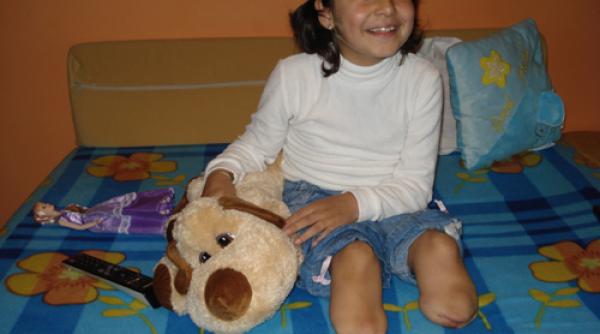 emanuela grosu papusa fara picioare