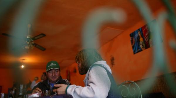 pestele n balta puterea papastroacai