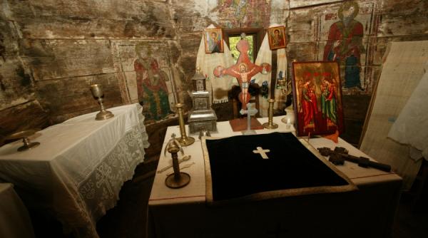 sipete pastratoare ale unor comori de arta nebanuite