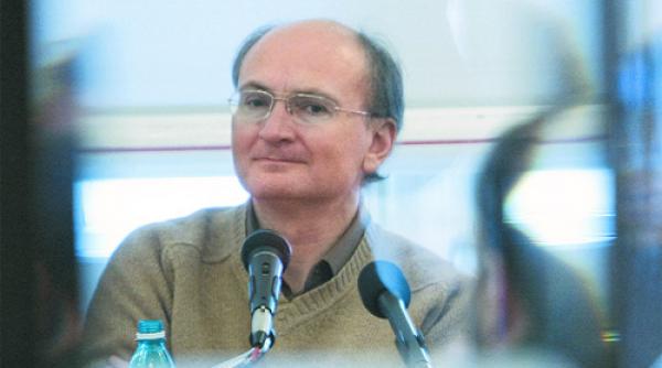 directorul le monde jurnalism vs literatura