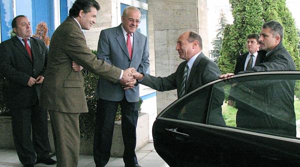 arma icirc mpotriva crizei taxa auto suspendata trei pana la sase luni