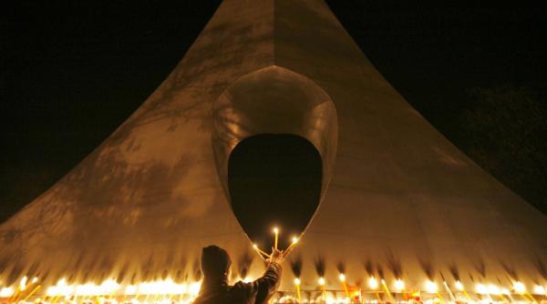 patru victime aduse la suprafata pamantul arde inca la petrila