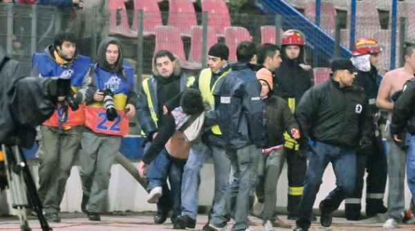 violenta pe stadioane alerta de gradul zero