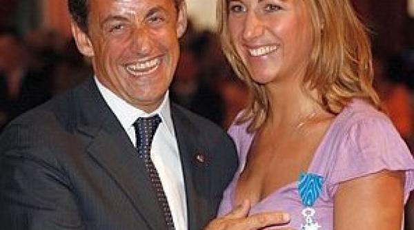 komsomolskaia pravda medvedev iubeste sportul sarkozy iubeste sportivele