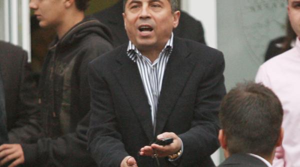 turcu da autografe la dna