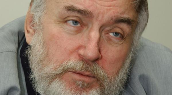 adrian paunescu gubernie liberala cu caracter mafiot bolsevic