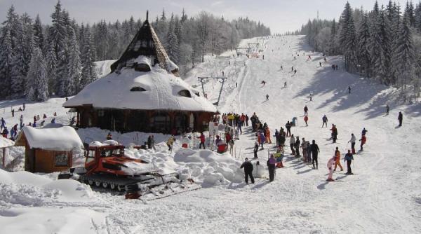 cavnic se bazeaza pe turism