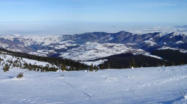 muntii apuseni imbracati in zapada