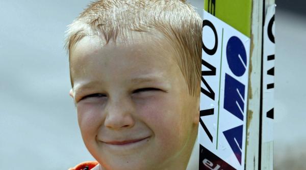 radu din sacele copilul cu aripi