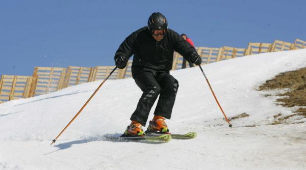 sinaia e vie prin valea dorului