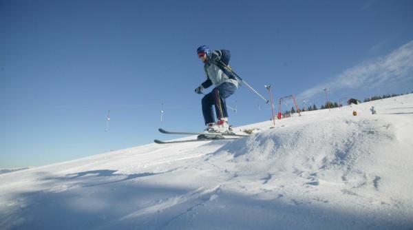 straja acces cu skipass