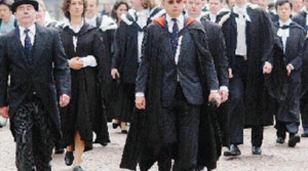 masina timpului elevi britanici geniali in 2008 mediocri in 1965