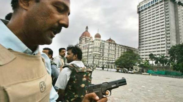 asteptare situatie confuza la bombay