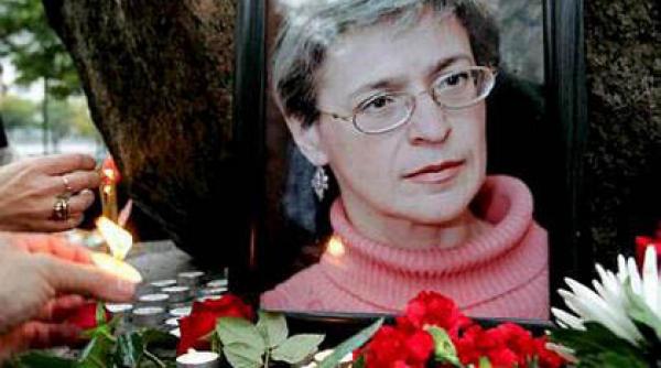 cazul anna politkovskaia colaborare parchet interpol