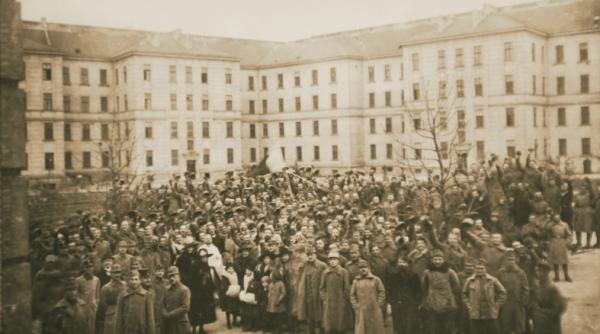 cei multi si umili taranii talpa romaniei mari