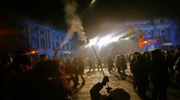 operatiunea petarde interzise pocnitorile asigura un loc in celula