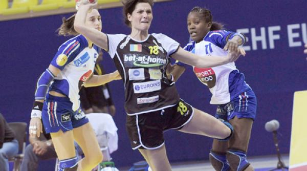 handbal ce feminin de neoprit