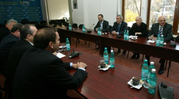 negocieri pd l si pnl nu s au inteles