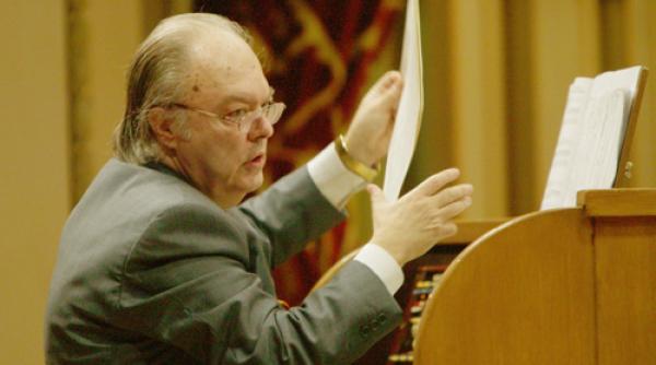 omul zilei nicolae licaret