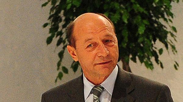 basescu romania nu renunta la comisarul ei european