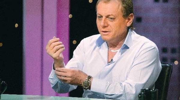 u craiova tintesc doar doi jucatori