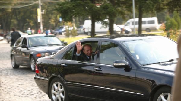 basescu scoleste pd l pentru guvernare