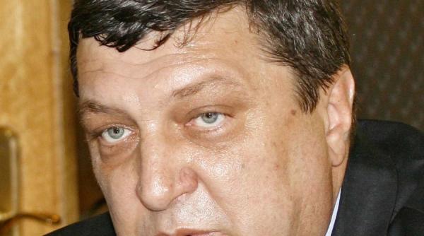 atanasiu pleaca de la avas